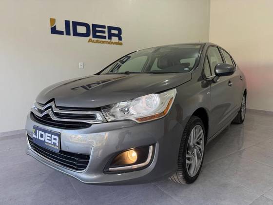 CITROËN C4 LOUNGE 1.6 EXCLUSIVE 16V TURBO GASOLINA 4P AUTOMÁTICO CITROËN C4 LOUNGE 1.6 EXCLUSIVE 16V TURBO GASOLINA 4P AUTOMÁTICO